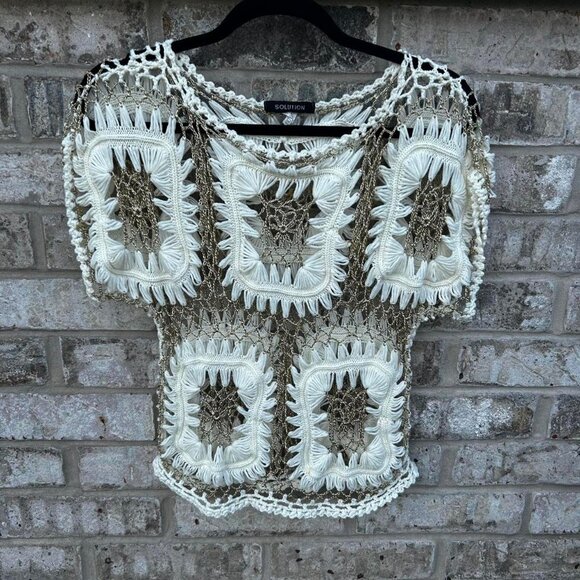 White and Gold crochet top with a boho vibe #crochet  #boho - Picture 1 of 5